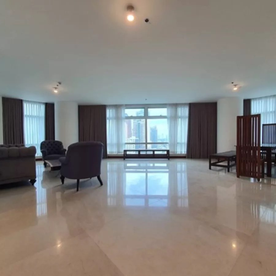 "For Rent 3 Bedroom Unit in Two Roxas Triangle at Urdaneta, Makati"05
