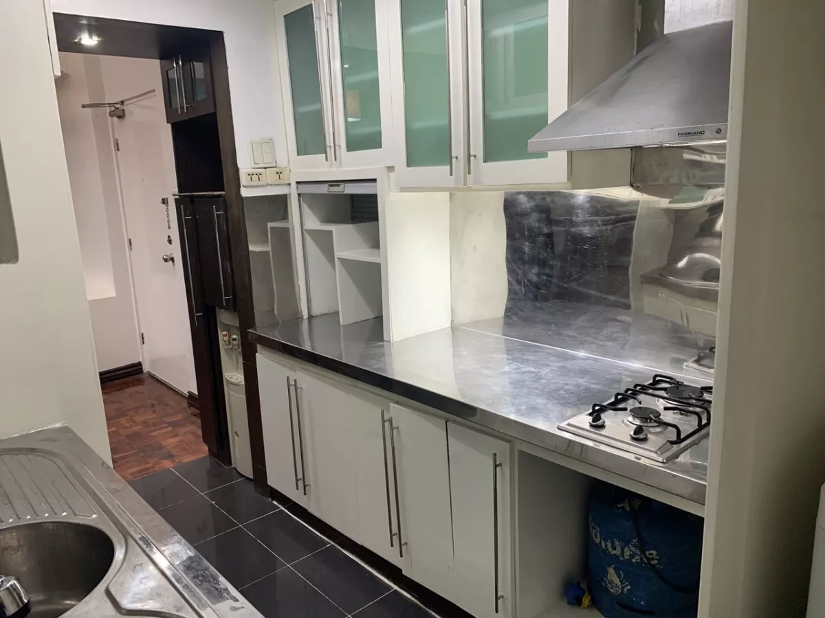 2 Bedroom Condo for Rent in Cityland Dela Rosa Makati04