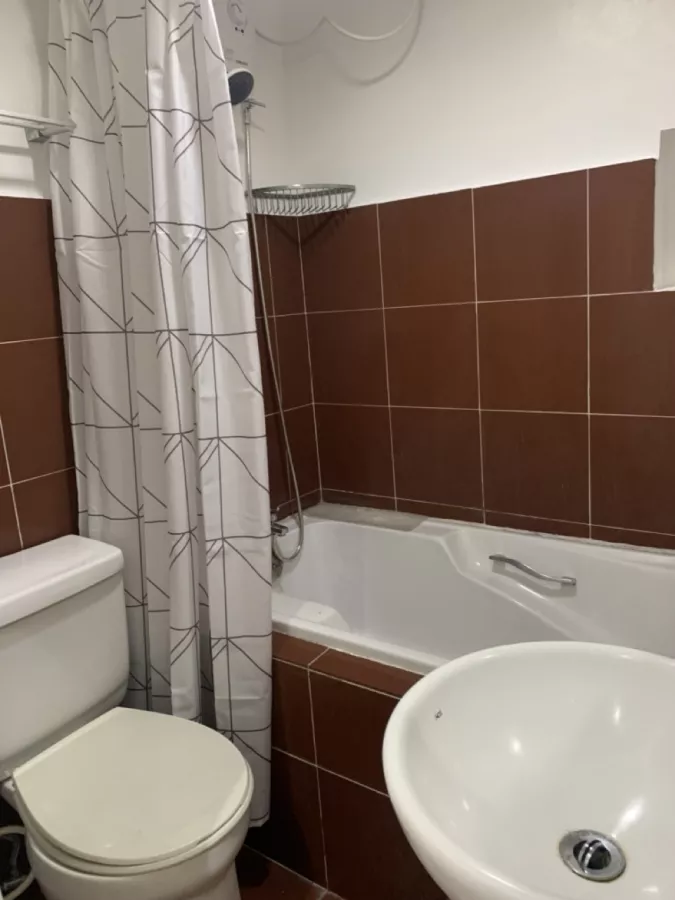 2 Bedroom Condo for Rent in Cityland Dela Rosa Makati06
