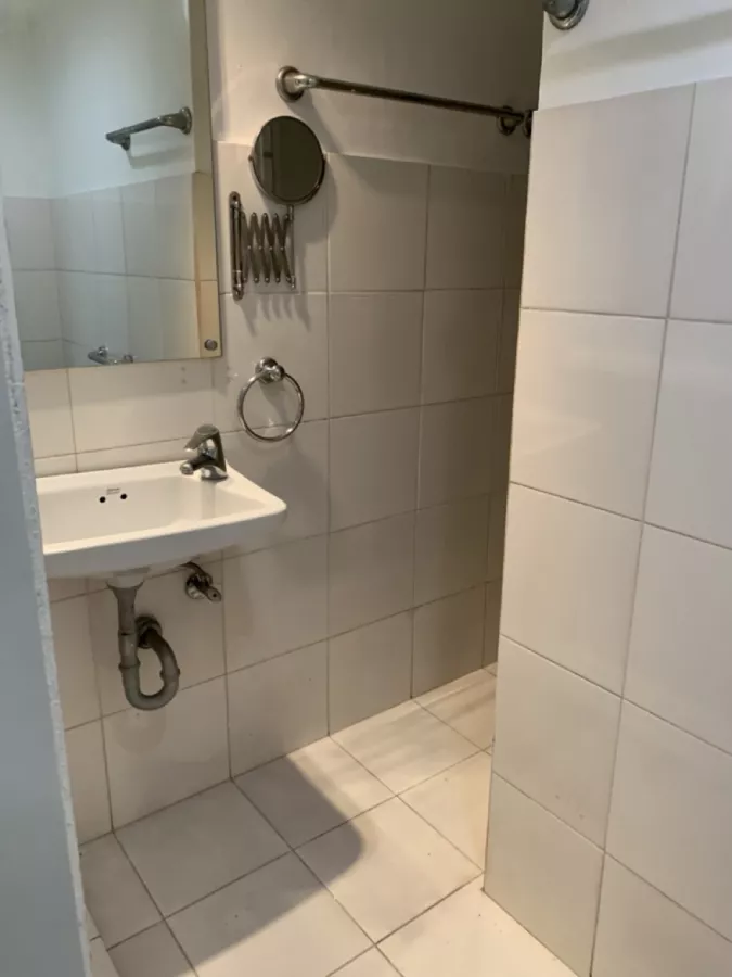 2 Bedroom Condo for Rent in Cityland Dela Rosa Makati08