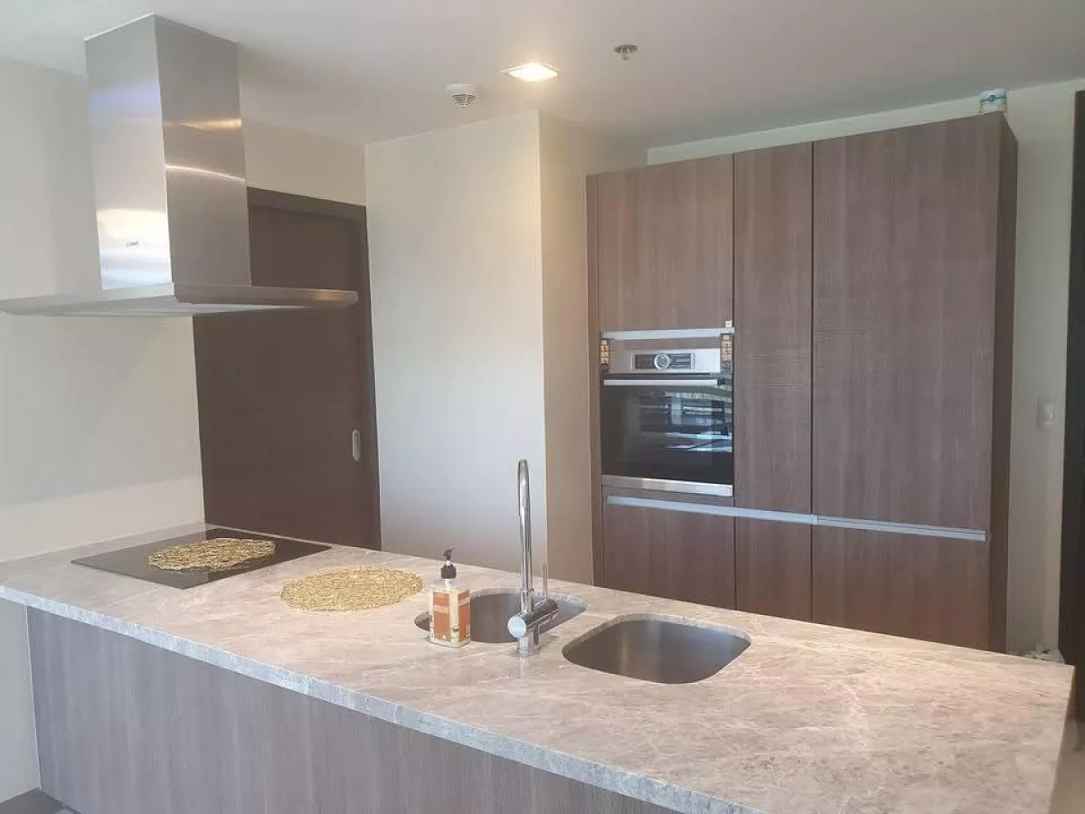 "2 Bedroom Condominium unit for rent at St Moritz, BGC, Taguig City"05
