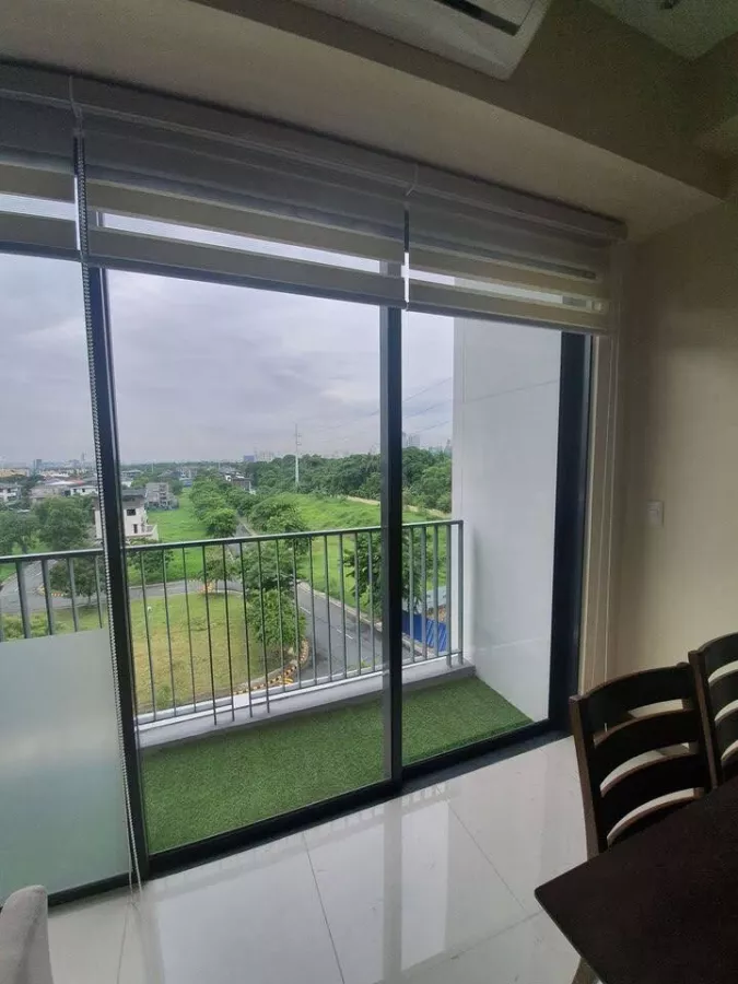"2 Bedroom Condominium unit for rent at St Moritz, BGC, Taguig City"06