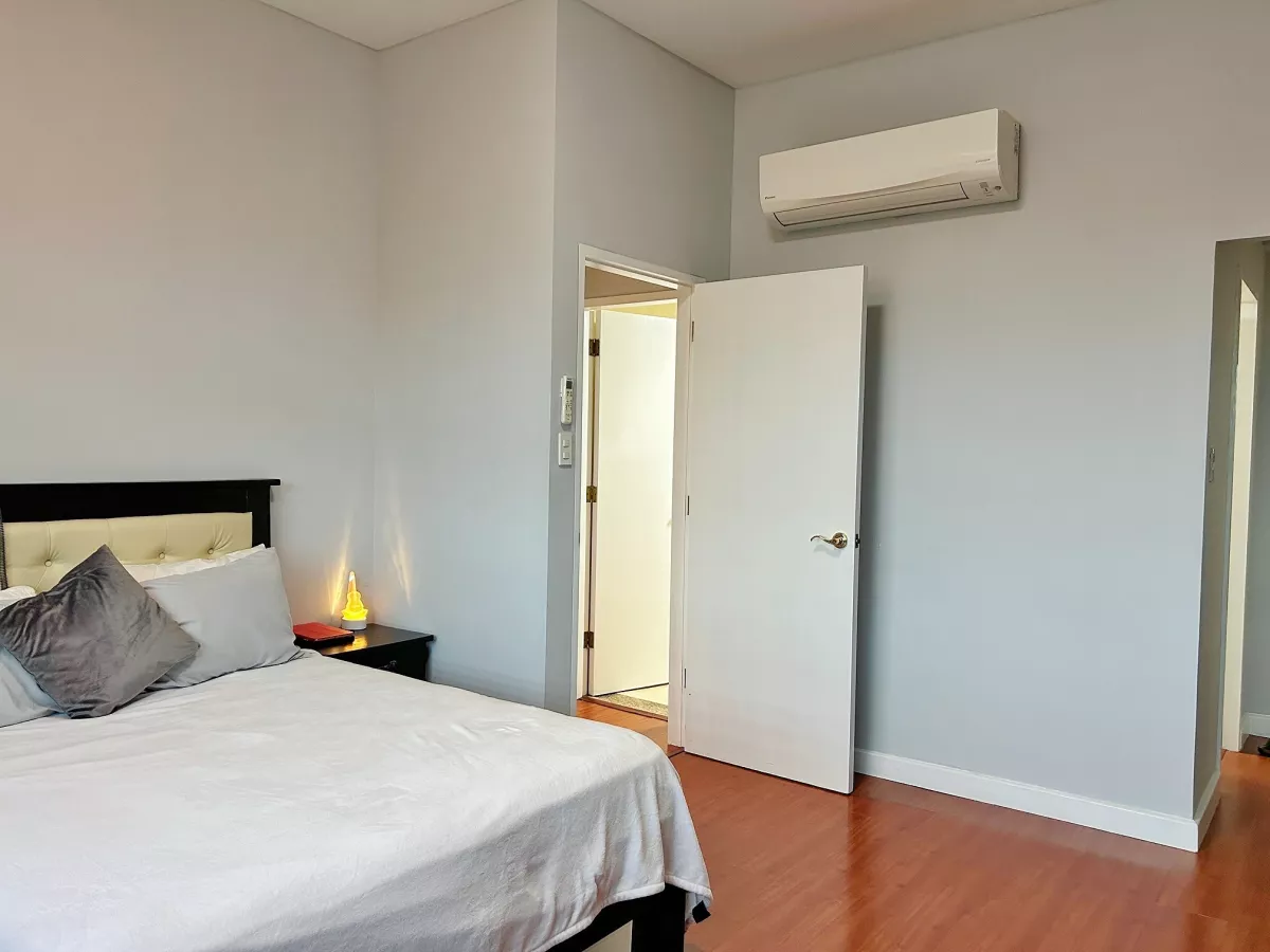 1BR Condo for Rent in Shang Grand Tower Legaspi Village Makati City RH2061110