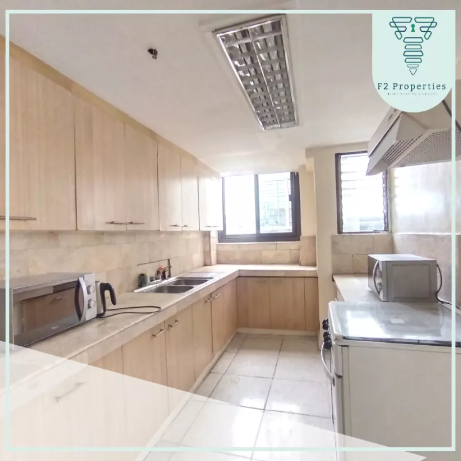 "2 Bedroom Penthouse Unit For Lease in LPL Manor, Makati City"02