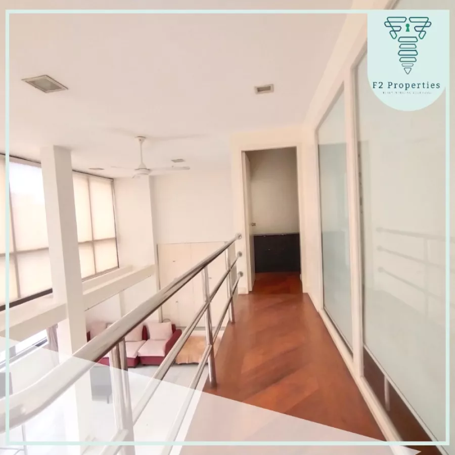 "2 Bedroom Penthouse Unit For Lease in LPL Manor, Makati City"08