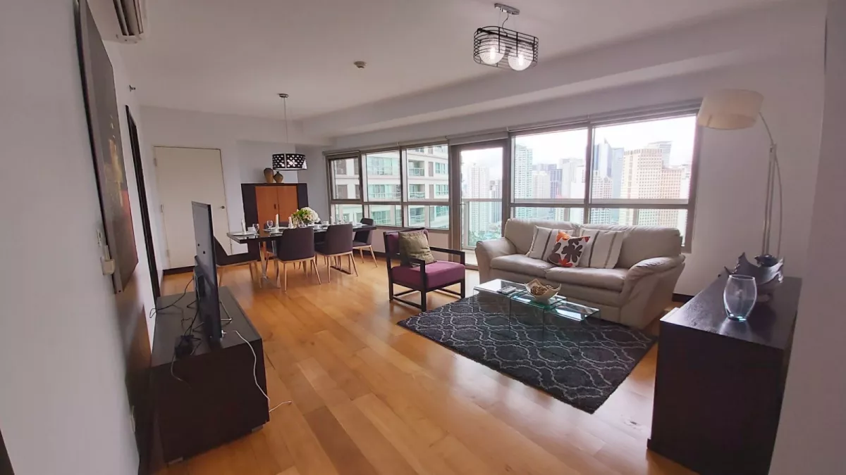 "2 Bedroom Condo for rent at The Residences at Greenbelt, Makati City"10