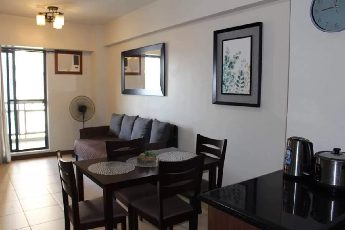 Flair Towers 2 bedrooms for rent near BGC Makati 2br condo near the Fort Makati02