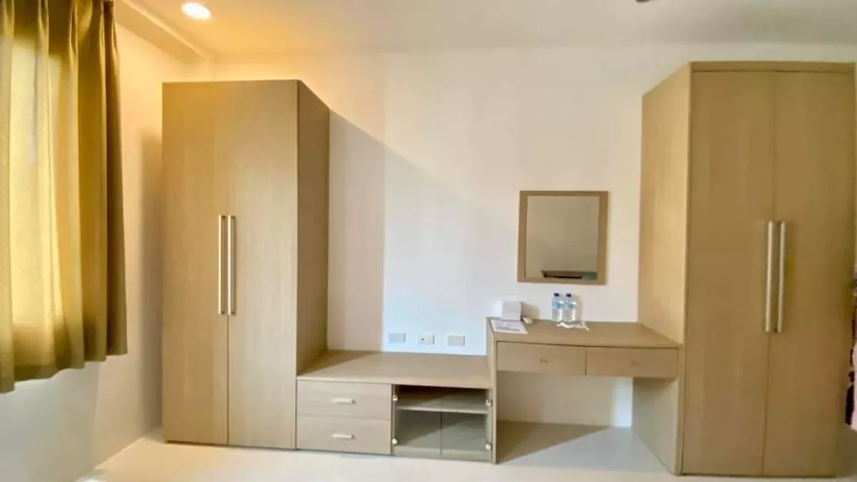 Studio Unit For Rent Located inside Clark!!!03