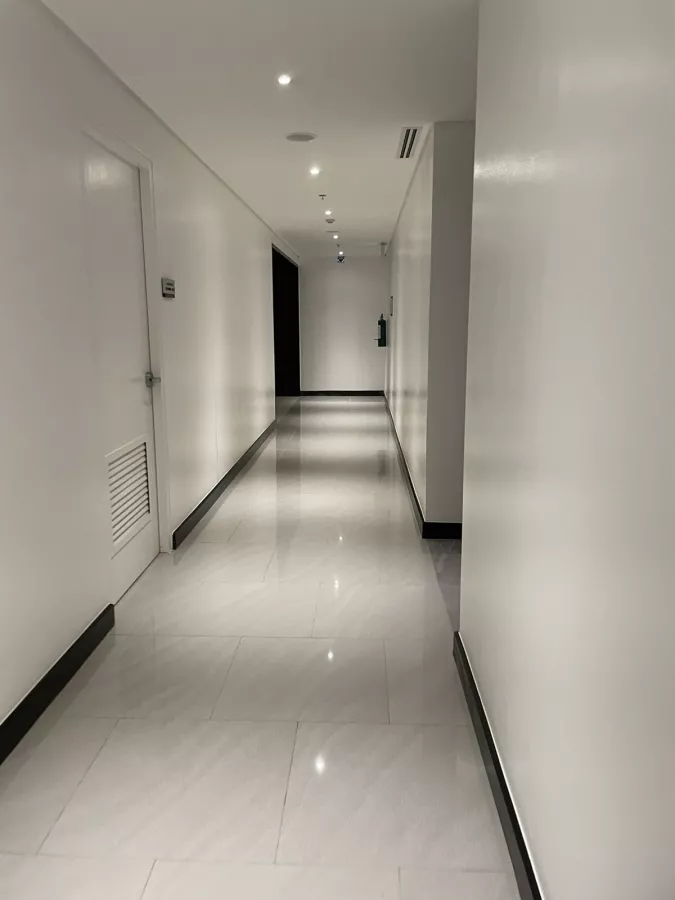 Unfurnished 2BR unit in West Gallery Place03