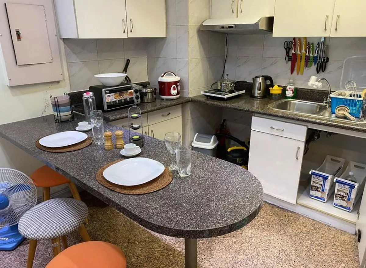 "Fully Furnished 1 Bedroom Unit for Rent in Paragon Plaza, Mandaluyong City"05