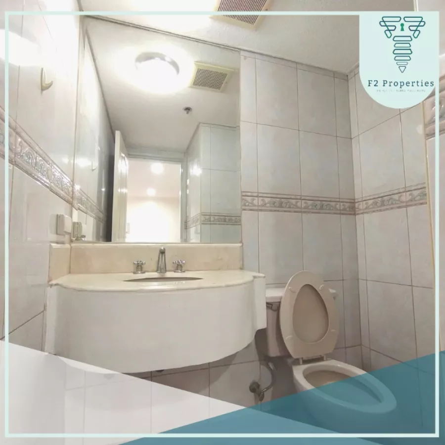 "(D) 2 Bedroom Unit For Lease in One Lafayette Square, Makati City"10