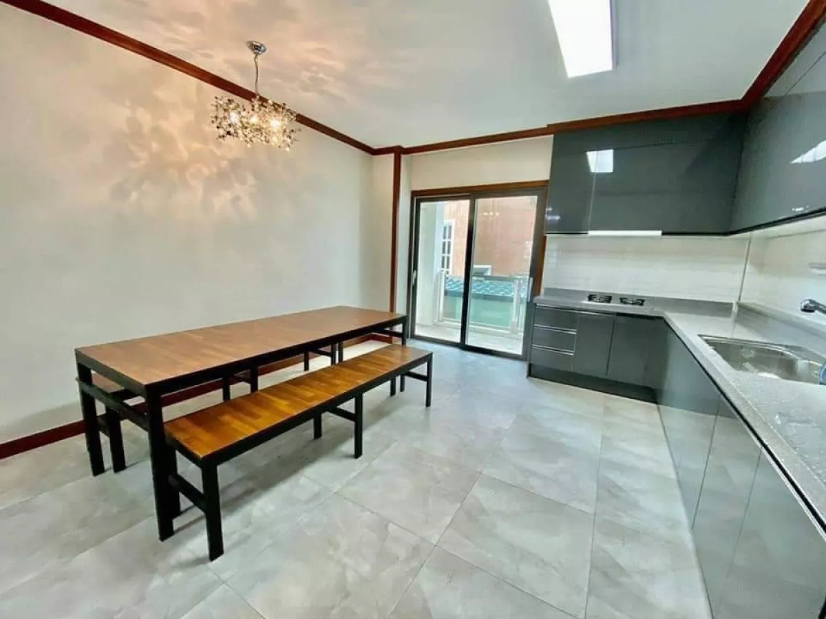 "2 Bedroom Furnished Condo Unit For Rent in Clark, Mabalacat, Pampanga"04