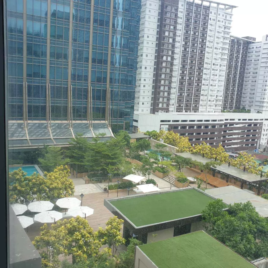 "2BR Grand Hyatt  104m2, Semi Furn, facing amenities, 1 parkg, P150K/mo."10