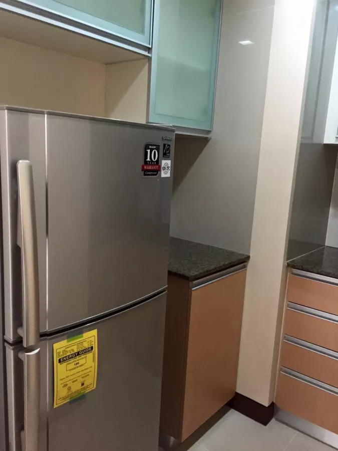1 Bedroom Unit in Two Central Makati For Lease02