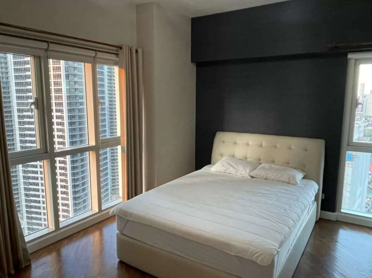"Newly Renovated 2 Bedroom Manansala Condo for Rent at Rockwell, Makati City"10