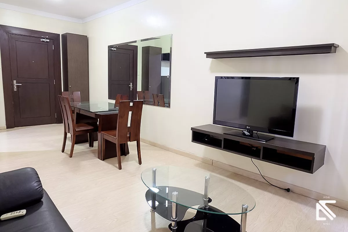 "Great Deal! Two Bedroom For Lease near Burgos Circle, Taguig City"02