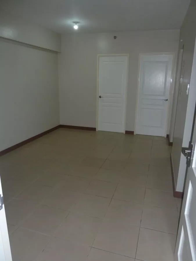 Flair Towers Condominium for Rent 2 bedroom with parking06