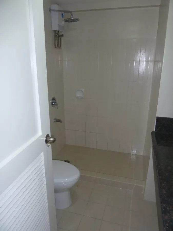 Flair Towers Condominium for Rent 2 bedroom with parking07