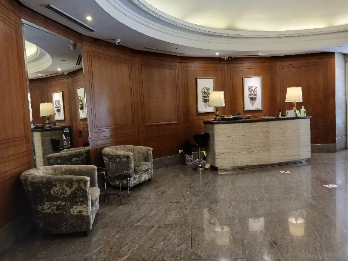 "Studio Condo for Lease in Elizabeth Place Condominium, Makati City"06