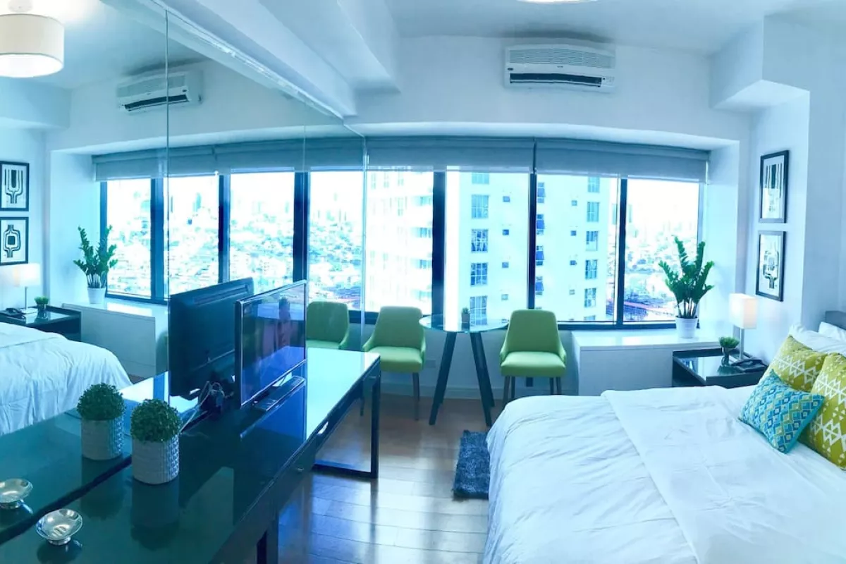 Fully Furnished Studio Condo for Lease- One Rockwell East- Makati04