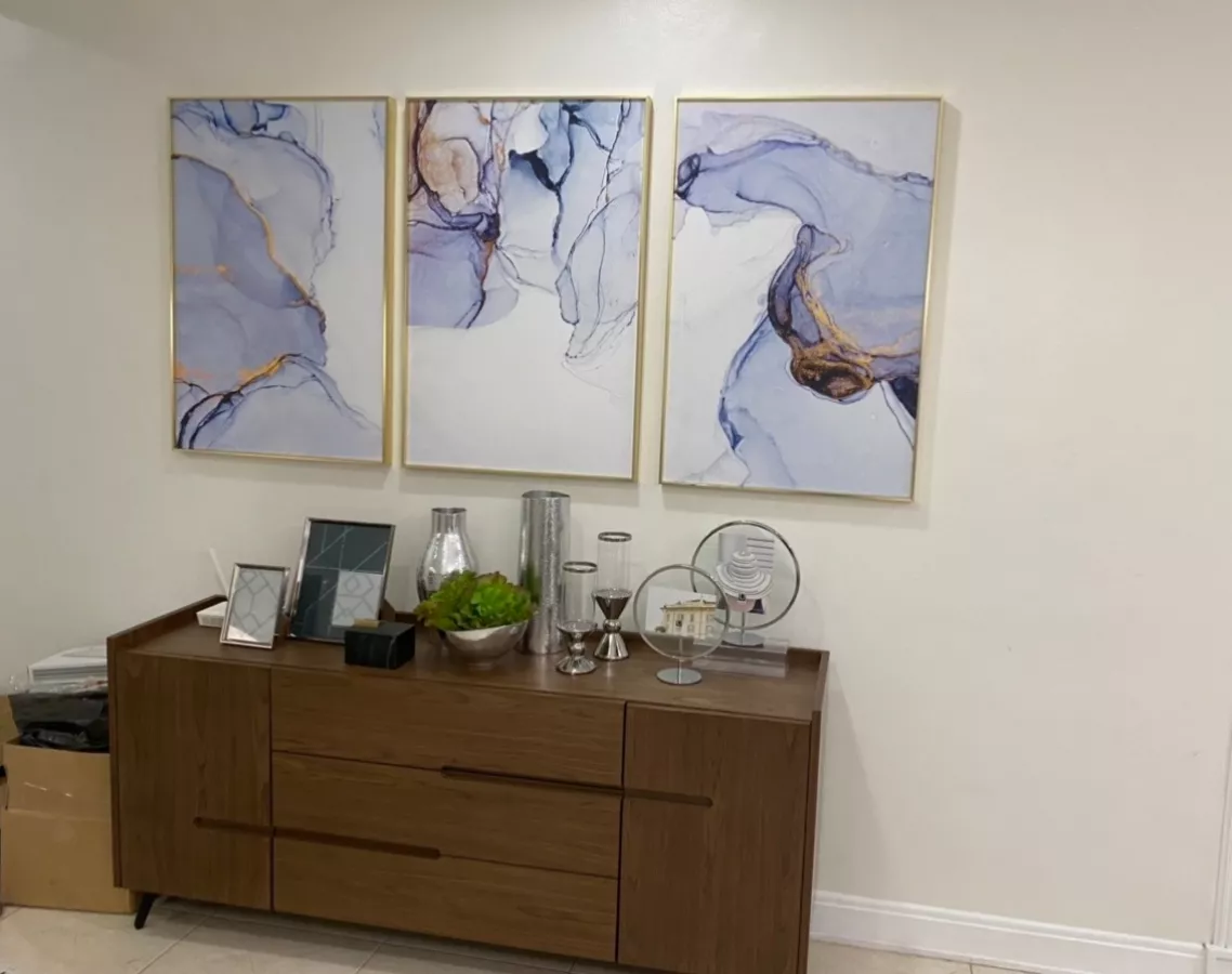 Residential Condo in Renaissance 200008