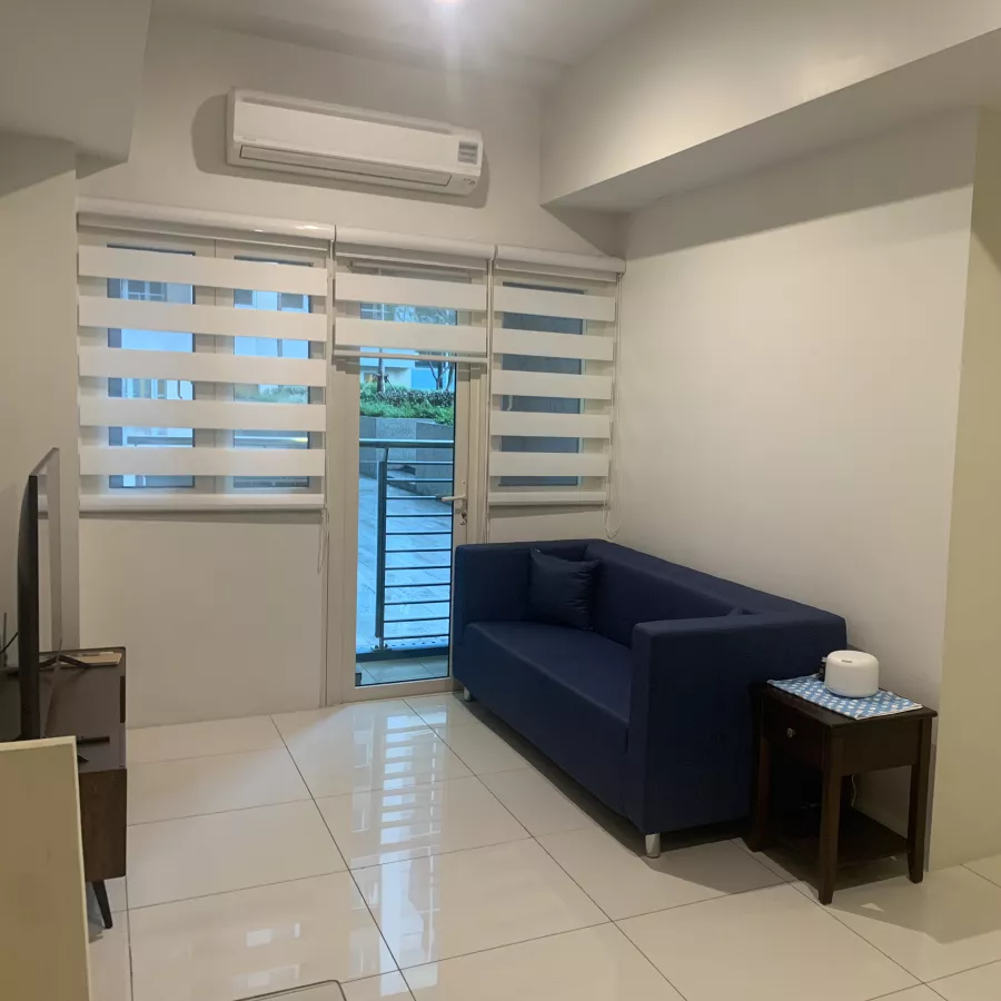 2 Bedroom Condo Unit For Lease in Central Park West BGC09