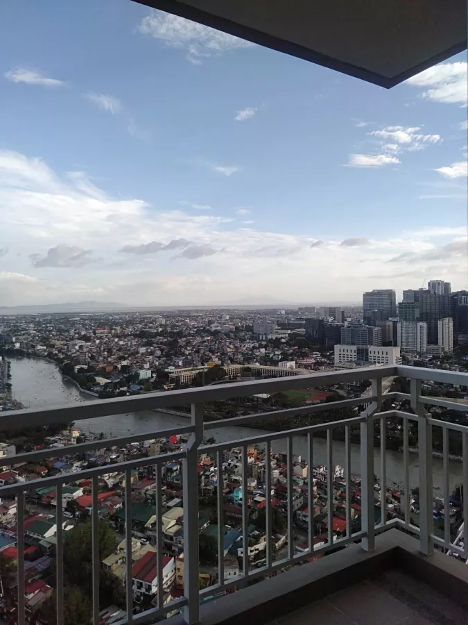 3 bedrooms for Rent in Brixton Place End Unit BGC view03