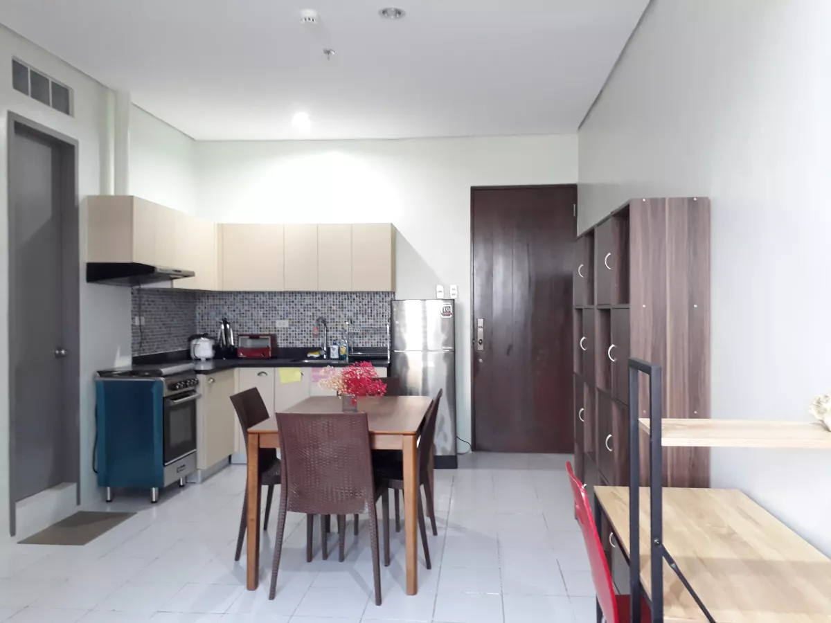 "For rent Fully Furnished, 1 Bedroom 1 Bath Belle Arte Residential Condominium"03