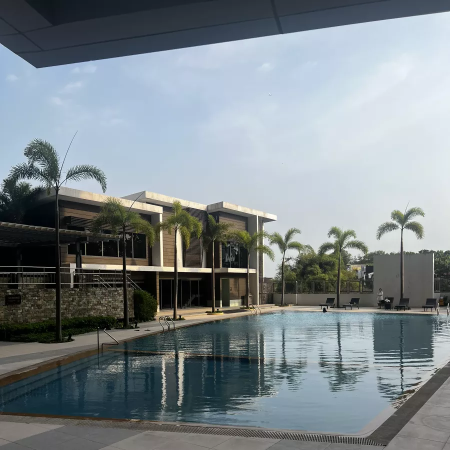 Brand New Special Condo Unit with Balcony for lease at Muntinlupa09