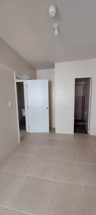 For Rent New 2 Bedroom Condominium Unit in BGC Taguig03