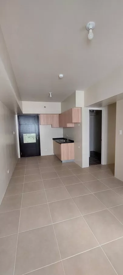 For Rent New 2 Bedroom Condominium Unit in BGC Taguig04