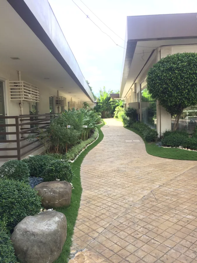 "For Rent Fully Furnished Studio Unit in Bamboo Bay, Kasambagan, Cebu"03