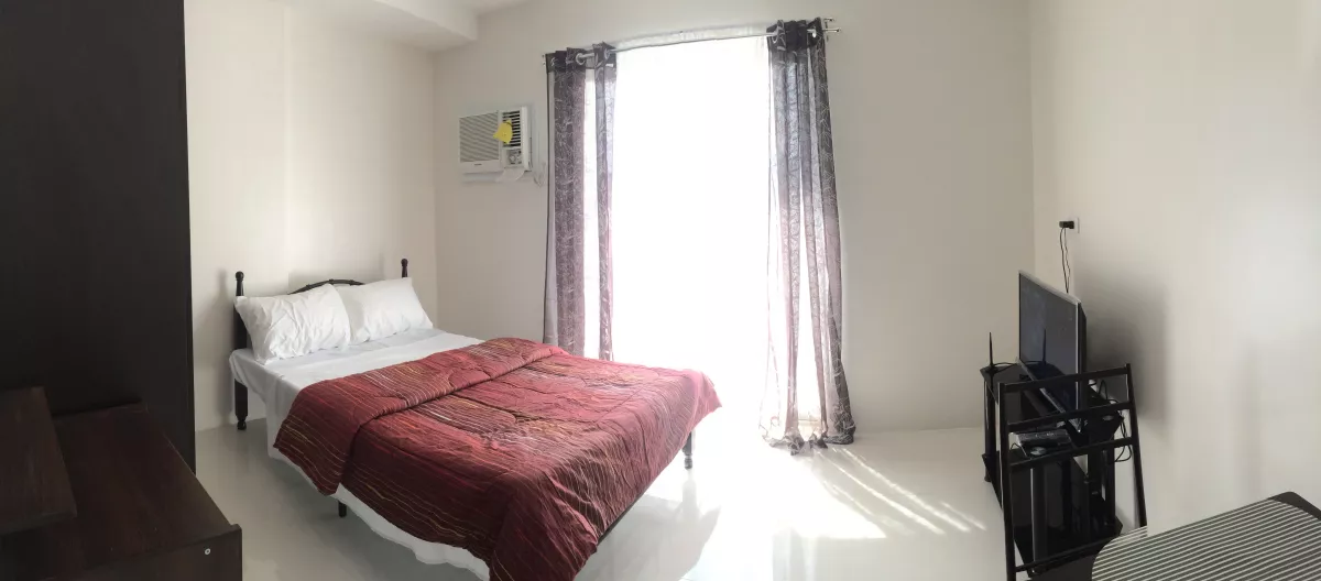 "For Rent Fully Furnished Studio Unit in Bamboo Bay, Kasambagan, Cebu"10
