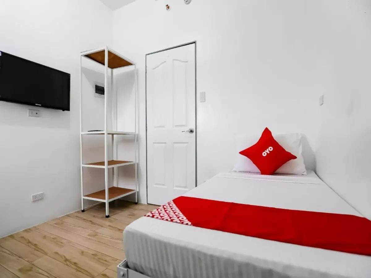 For Rent Fully Furnished Unit at OYO 665 Pasay Centrale Hotel in Pasay City07