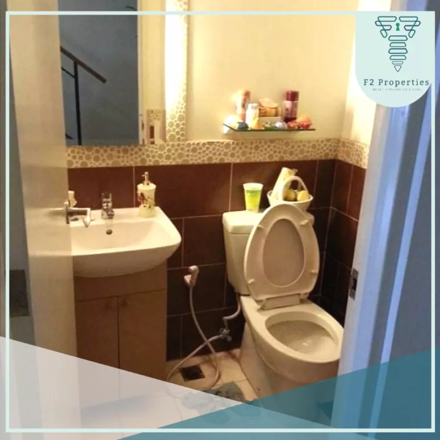 Bi Level 2 Bedroom Unit for Rent in The Columns Legaspi near Greenbelt03