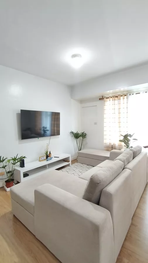 For Rent 2 Bedroom Condominium in Pioneer Mandaluyong10