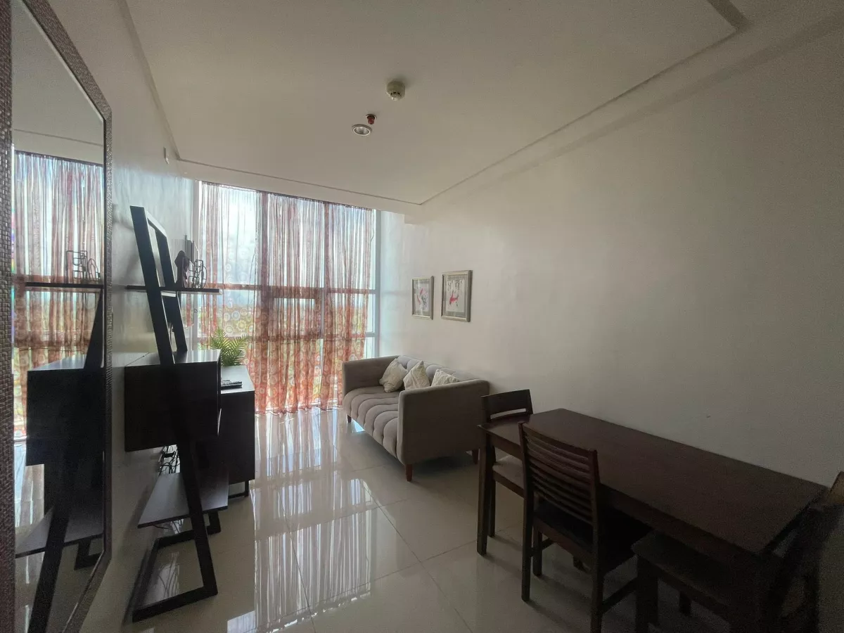 "O Residences, Fully Furnished 2 Bedroom Unit For Rent in Bacolod City"02