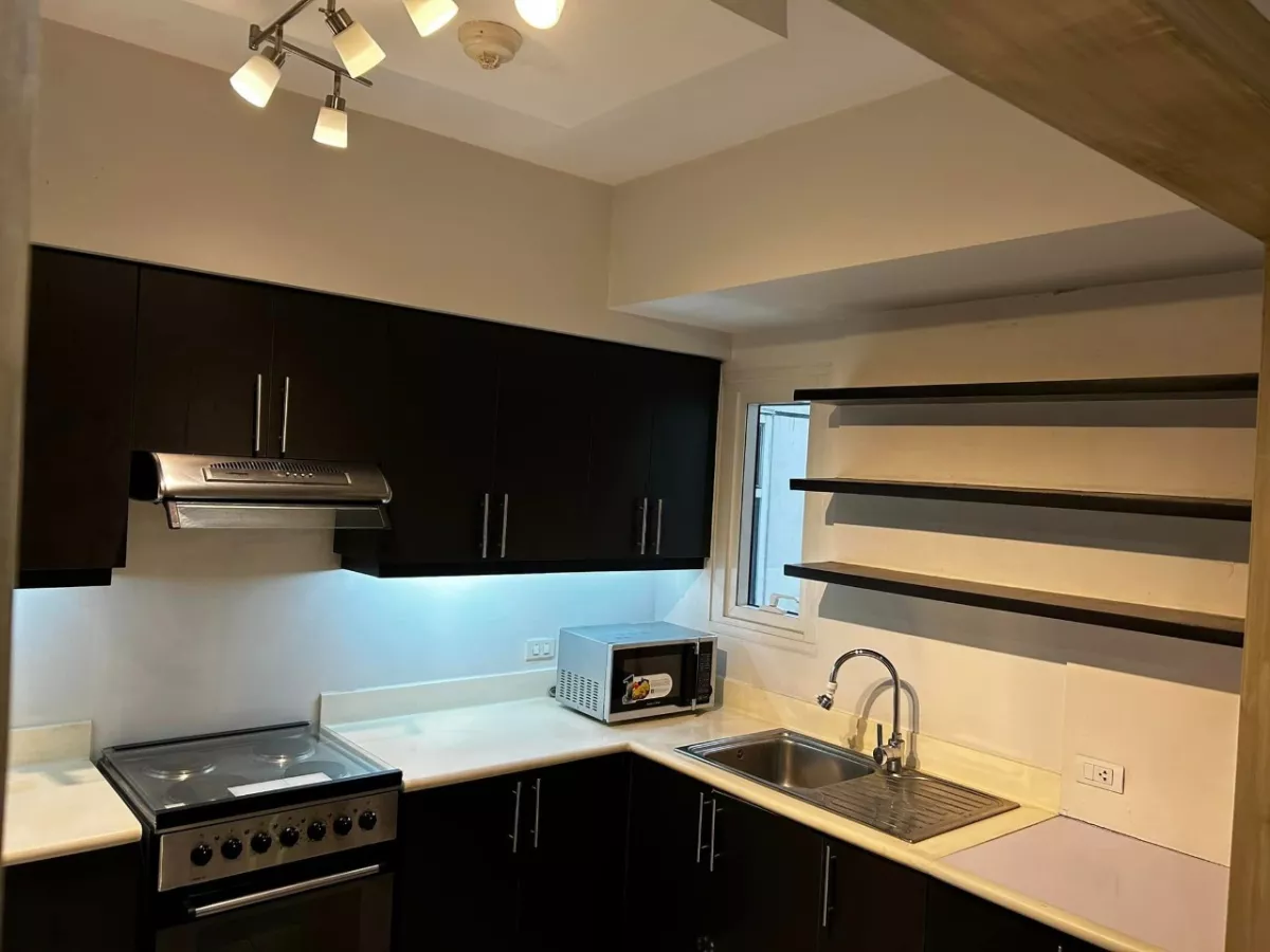 "Special 1BR Condominium in Senta, Makati CBD | 1DR-158"05