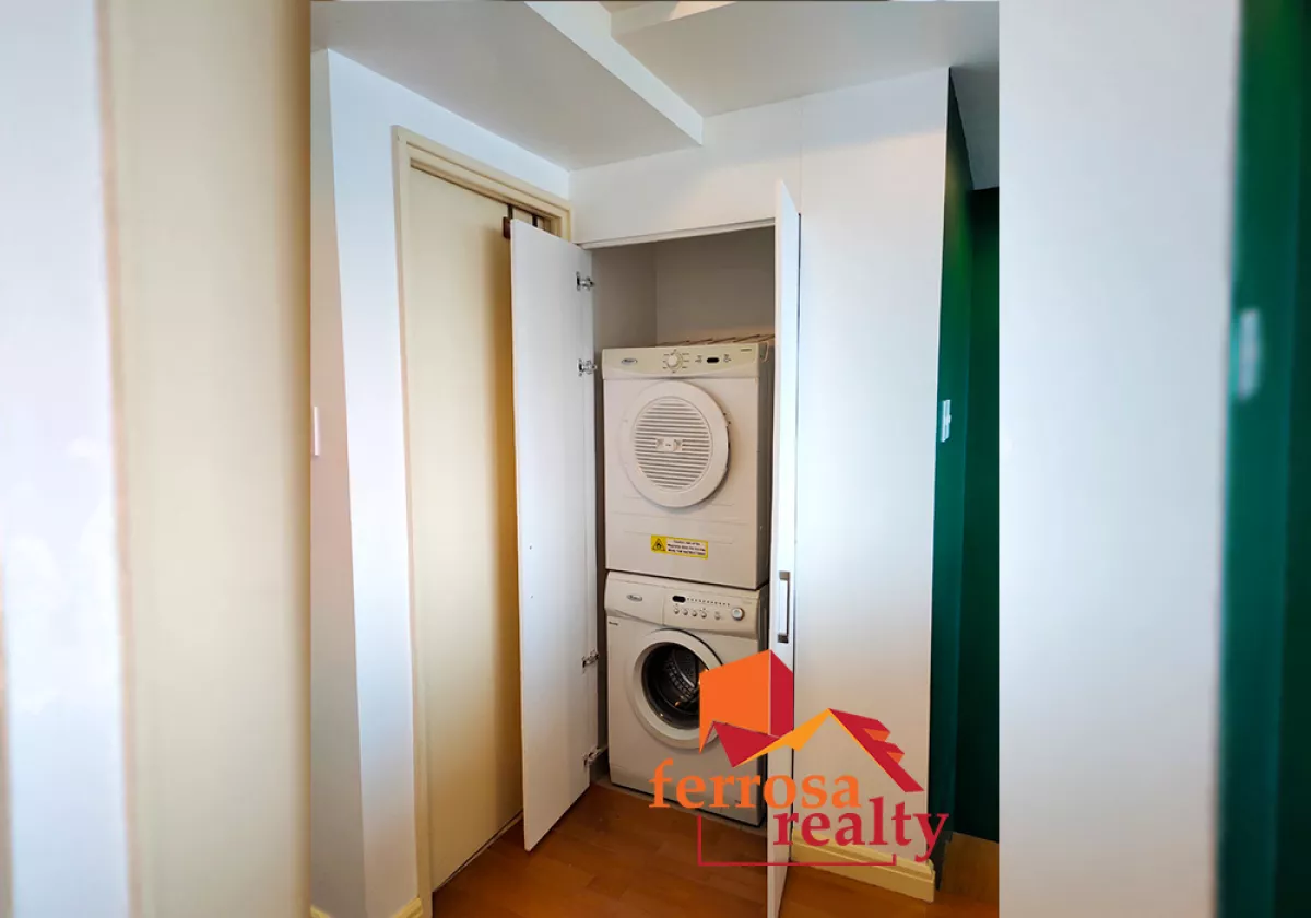For Rent Fully Furnished 1 Bedroom Loft Type with Parking in One Rockwell Makati08
