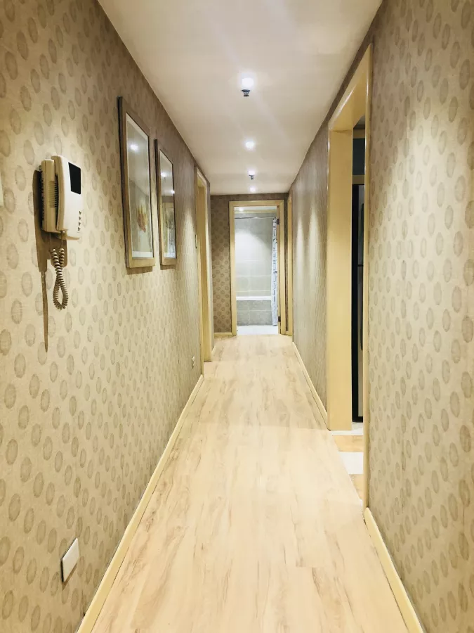 "For Lease 3 Bedroom in Elizabeth Place, Salcedo Village Makati"05