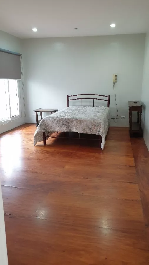 "Ortigas Condominium, Pasig City, Two-storey 4 Bedrooms for Lease"03
