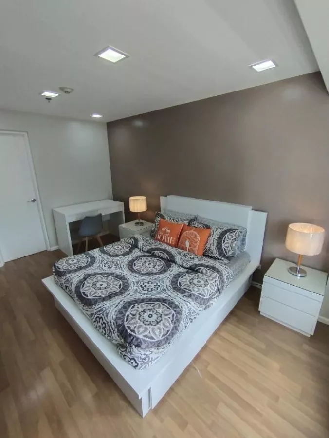 "Exquisite 2 Bedroom Condo in Encino at Two Serendra for Rent, Taguig"02
