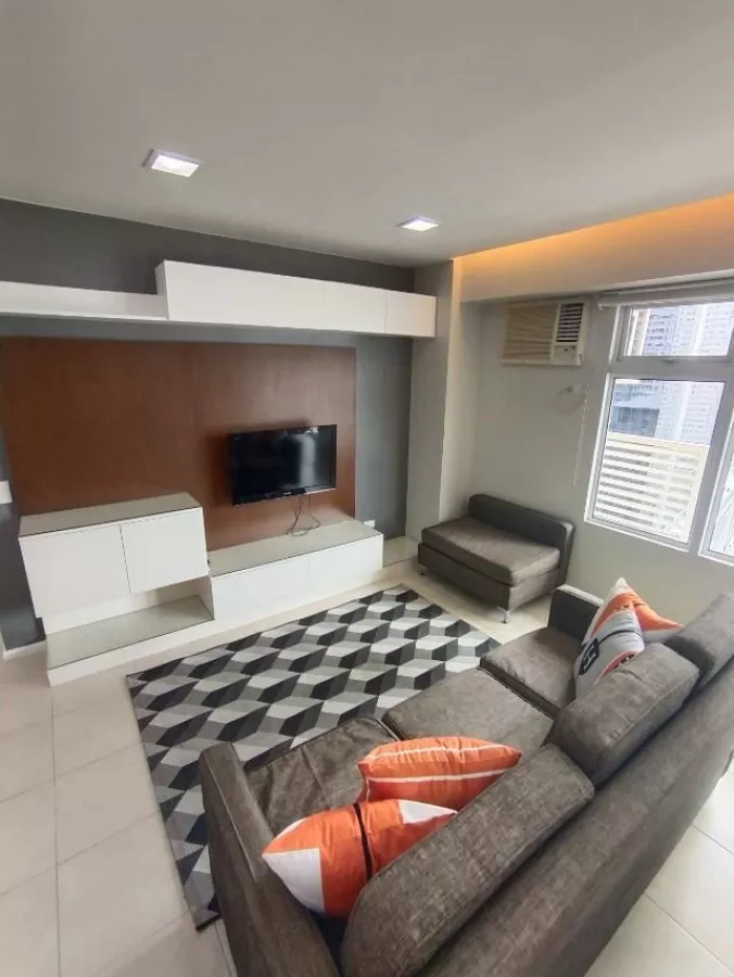 "Exquisite 2 Bedroom Condo in Encino at Two Serendra for Rent, Taguig"09