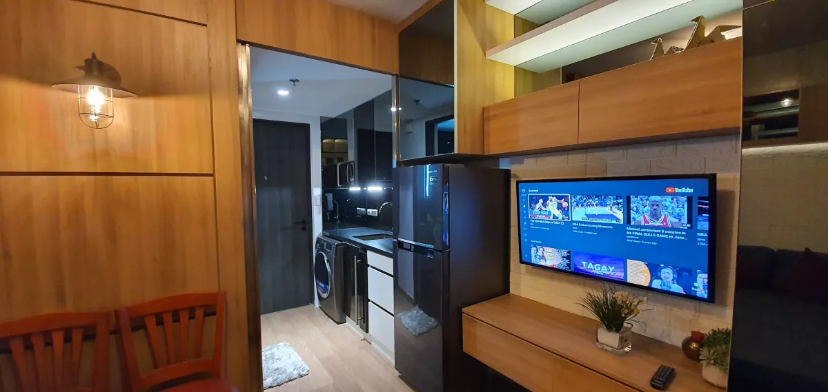For Rent Fully Furnished One Bedroom Condominium Unit at The Rise Makati03