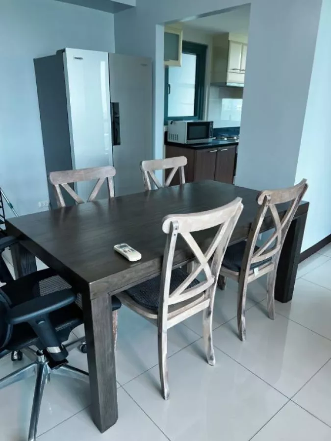 "8 Forbestown 2 Bedroom Golf Course view condo For Rent in BGC, Taguig"06