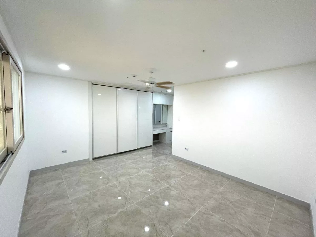 3 Bedroom Condominium For Rent Inside Clark City Angeles City05
