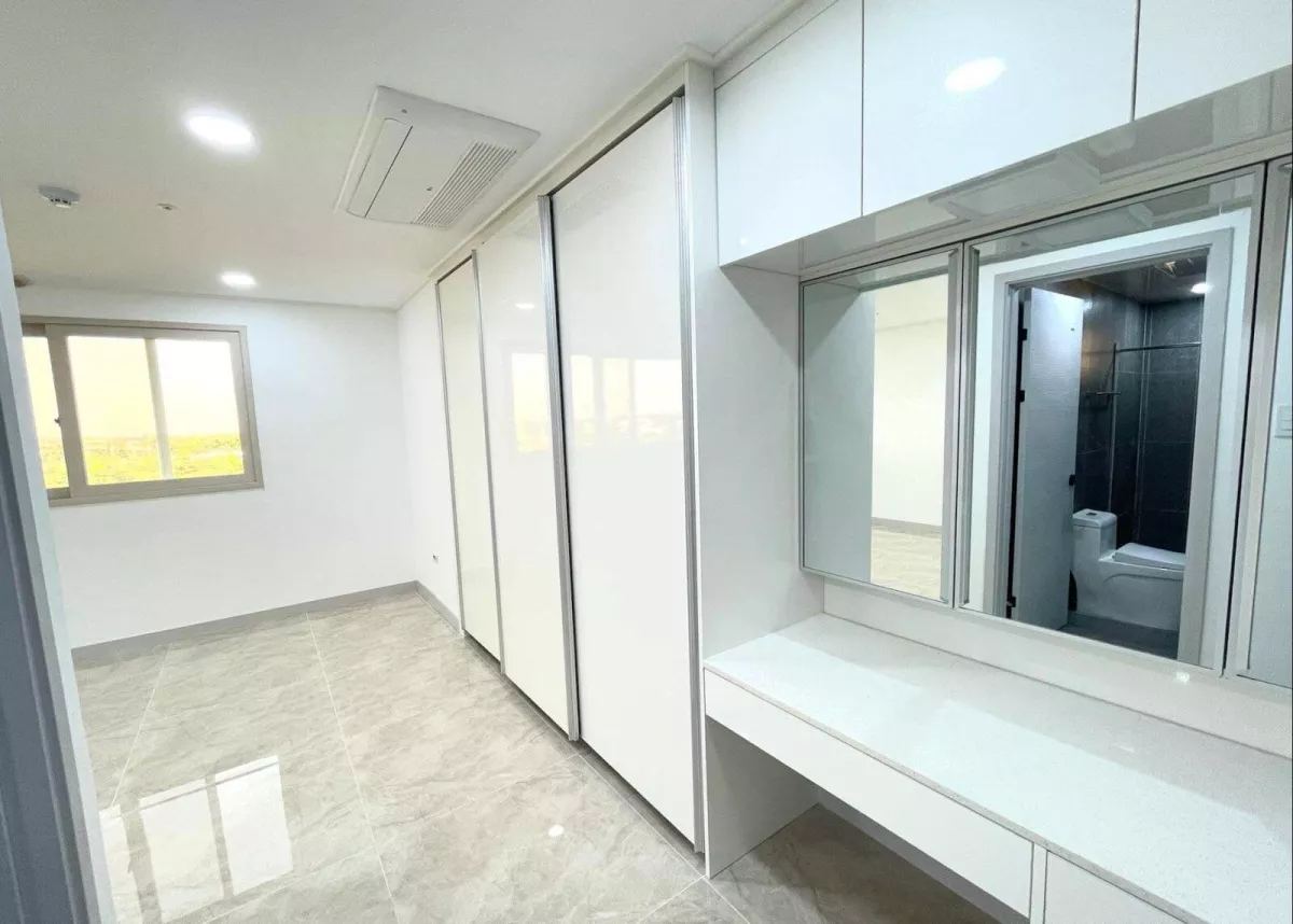 3 Bedroom Condominium For Rent Inside Clark City Angeles City06