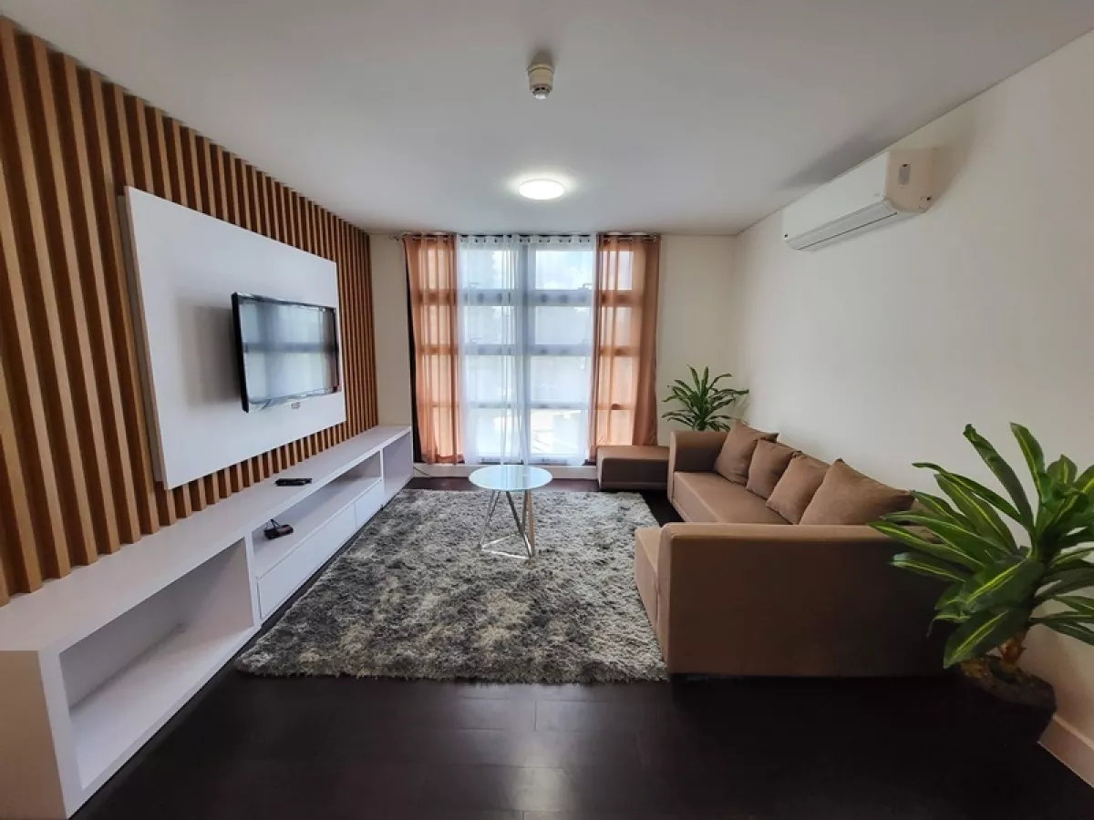 "1 Bedroom Condo Unit for Rent at Garden Tower 1 in San Lorenzo, Makati City"02