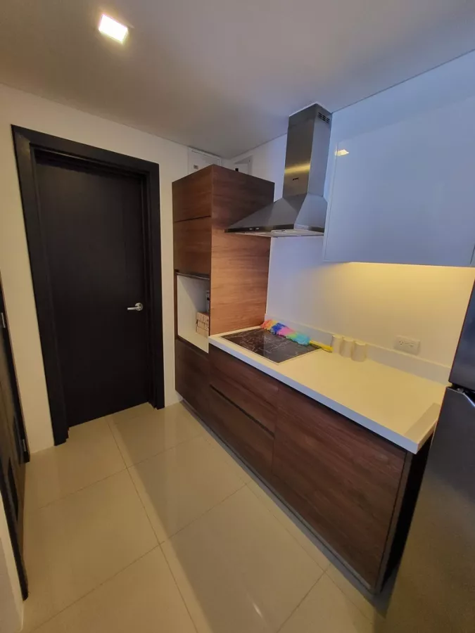 "1 Bedroom Condo Unit for Rent at Garden Tower 1 in San Lorenzo, Makati City"08