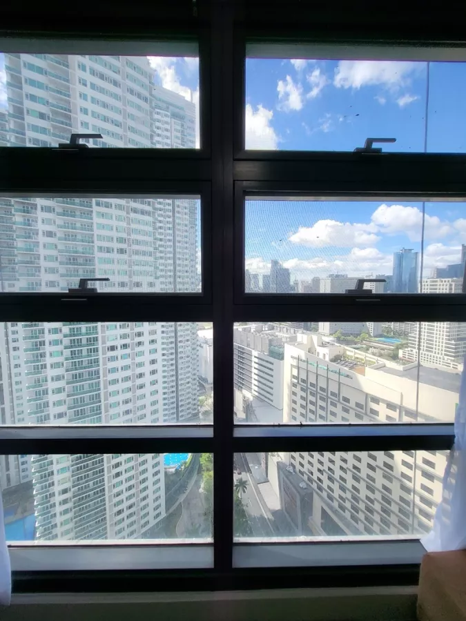 "1 Bedroom Condo Unit for Rent at Garden Tower 1 in San Lorenzo, Makati City"10